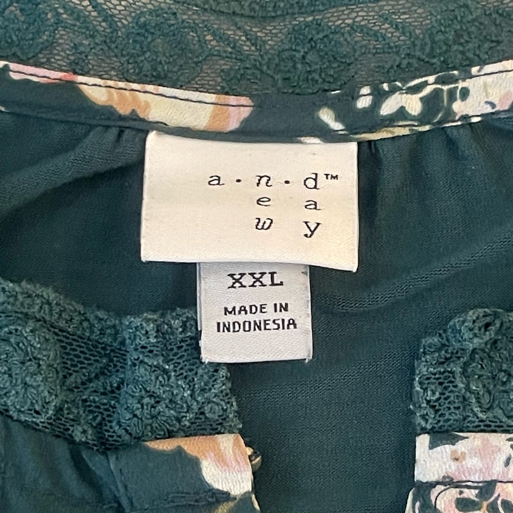 A New Day Dark Green Floral Blouse - Size: XXL - Picture 6 of 6